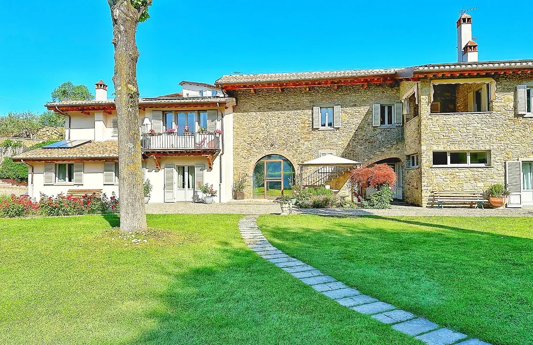 Villa i Cipressi-1