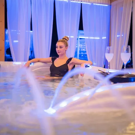 Iconic Wellness Resort & Spa-3
